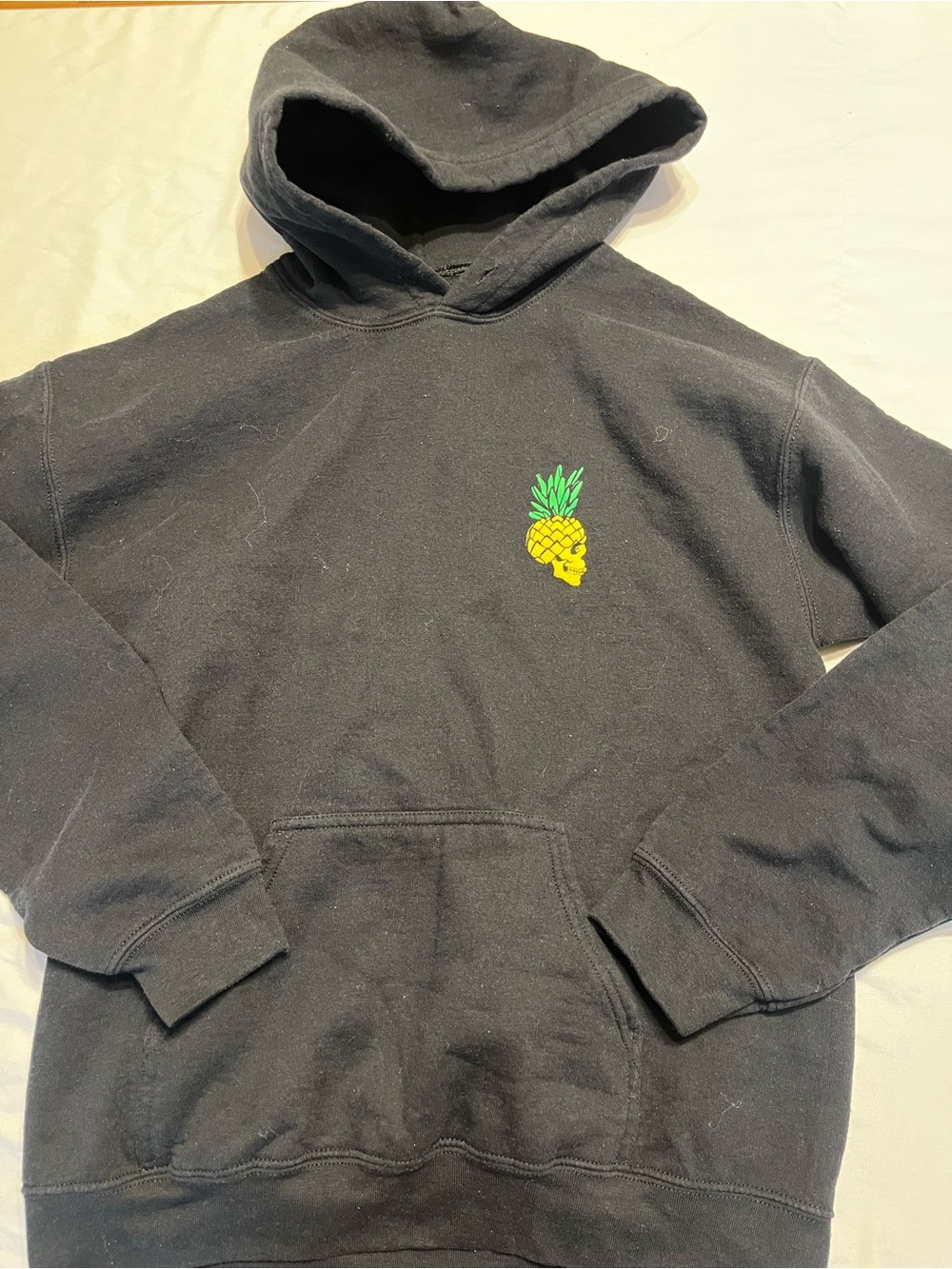 SCW Black Hooded Sweatshirt Hoodie Medium Skull Pineapple Graphic